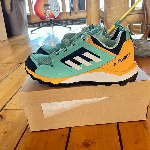 Adidas Terrex Agravic Trail running shoes women 10.5 NEW - Picture 3 of 6